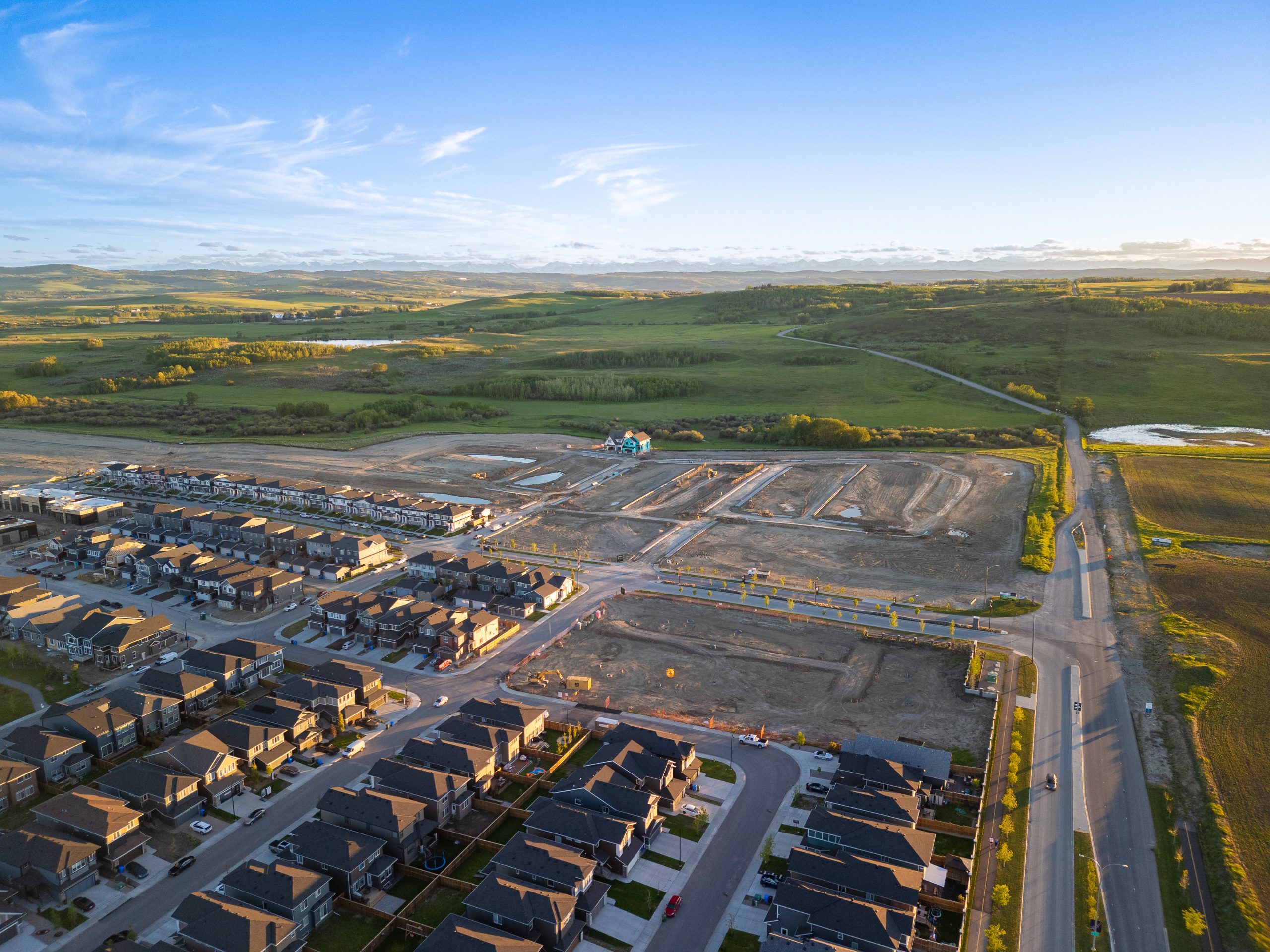 New Estate and Laned Showhomes Opening in Southwest Calgary